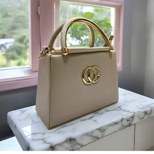 Gucci designer cream purse