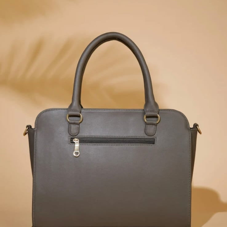 laides hand bag