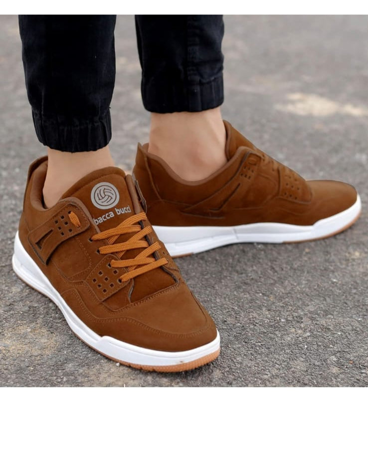 wooden styilsh shoe