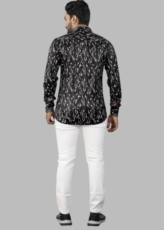 Men's black shirt