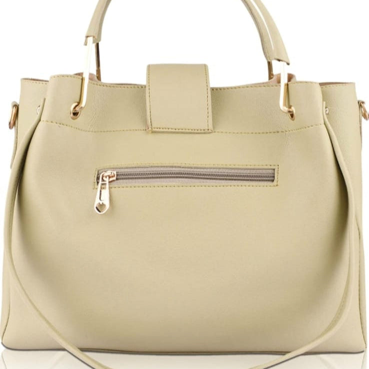 LAIDES CREAM COLOUR PUERSE