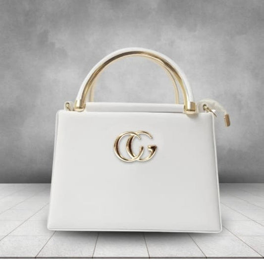 Gucci white desiner purse