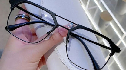Black  frame  korea rich sunglases