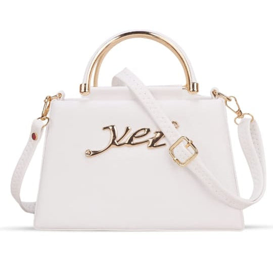 yet desinert white purse