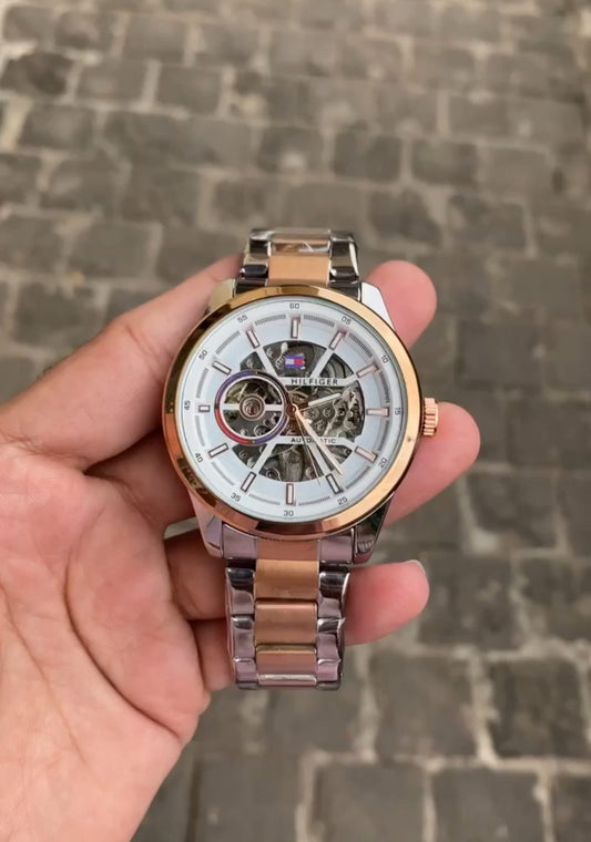 HILFIRE GOLDEN WATCH
