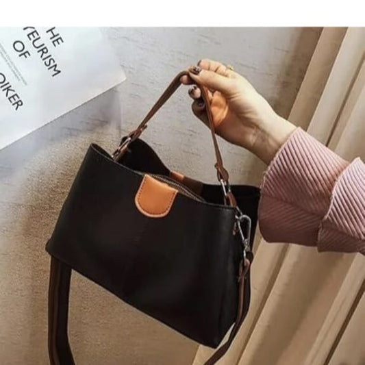 black  desiner laides bag