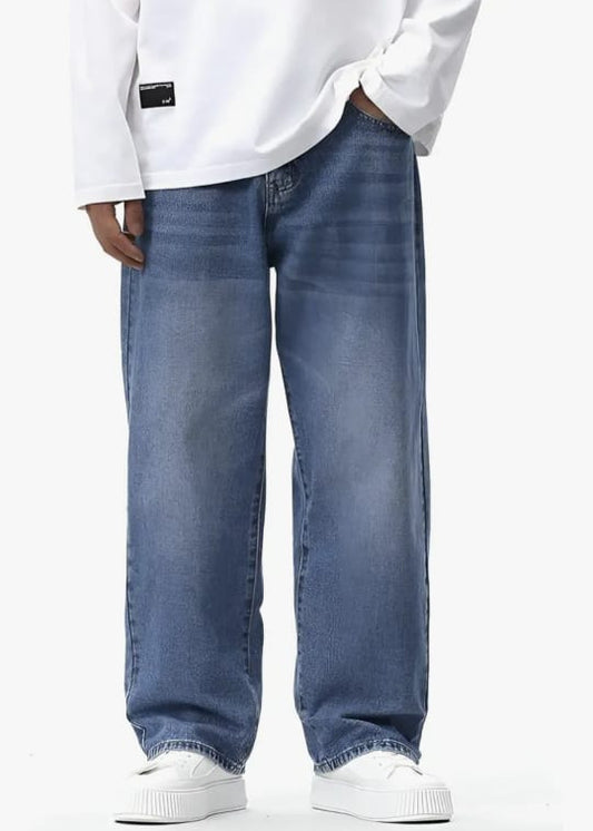 Men's baggy jeans
