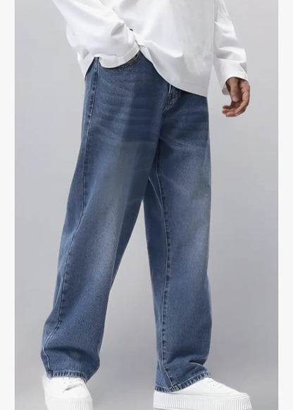 Men's baggy jeans