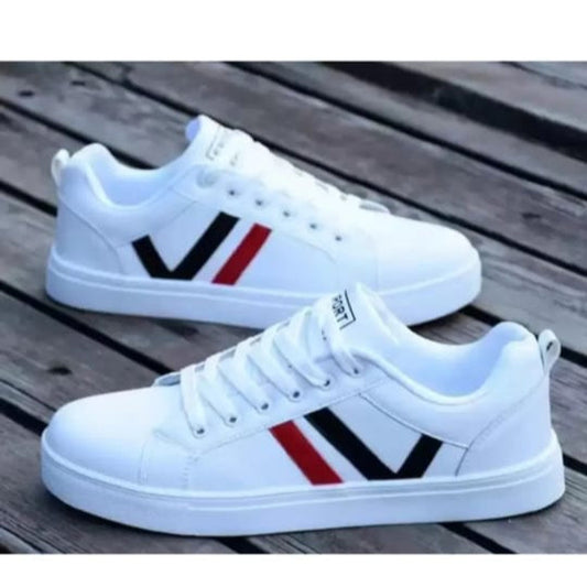 STYLISH &TRENDY SNEAKER
