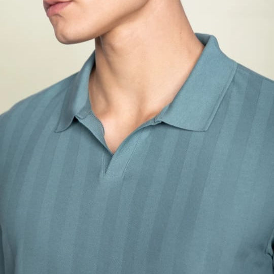 men' s stlish blue t shirt